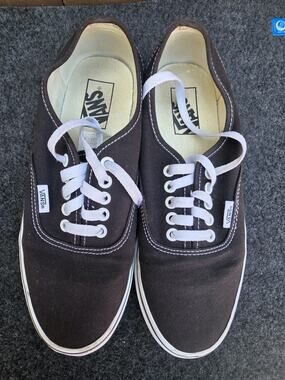 Vans Authentic Black White Canvas Skate Shoes Mens Size 7.5 Classic Low Top